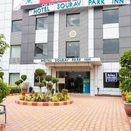 Sourav Park Inn Agra  Esterno foto