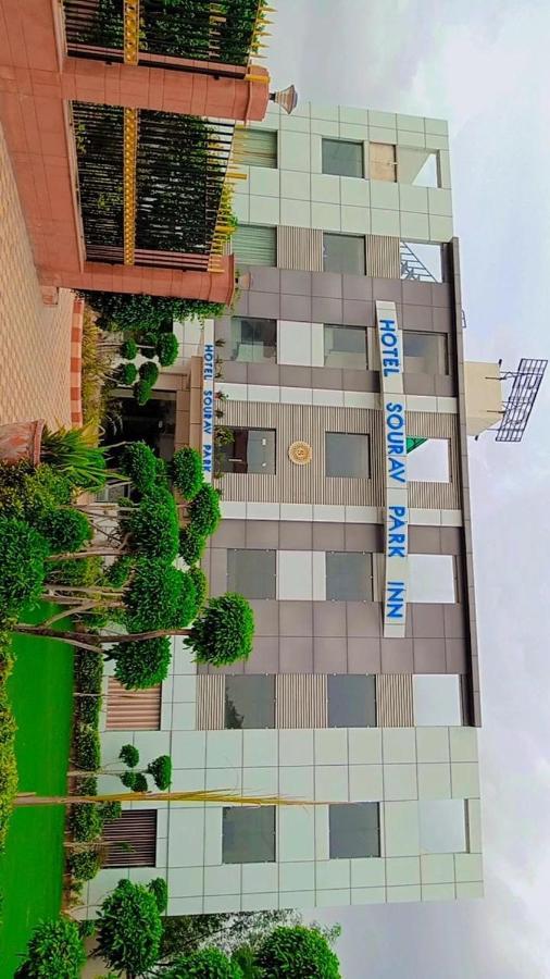 Sourav Park Inn Agra  Esterno foto